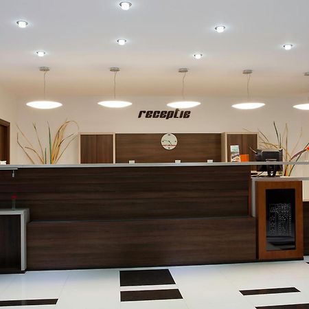 Hotel Capitol Jupiter Luaran gambar
