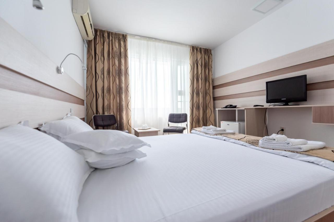 Hotel Capitol Jupiter Luaran gambar