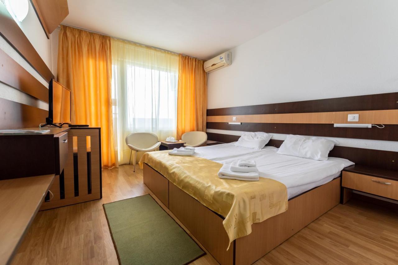 Hotel Capitol Jupiter Luaran gambar