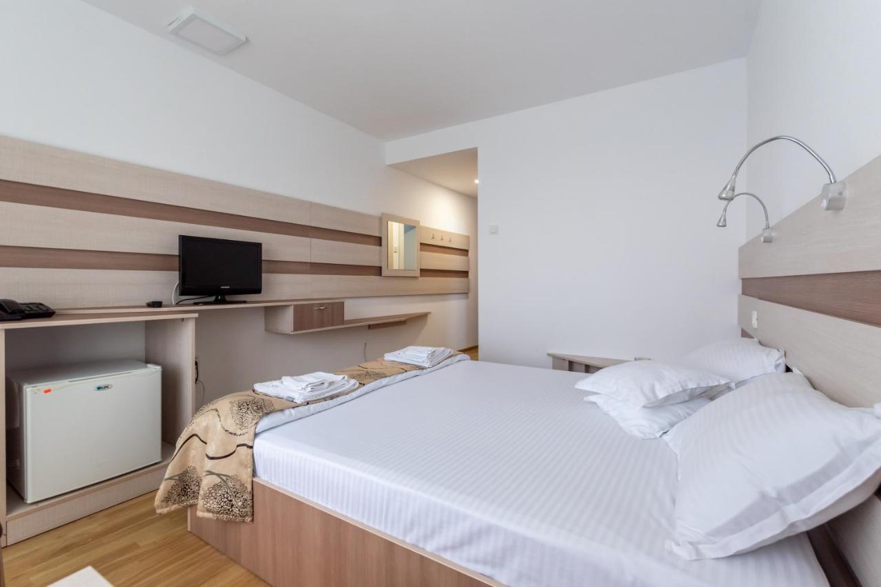 Hotel Capitol Jupiter Luaran gambar