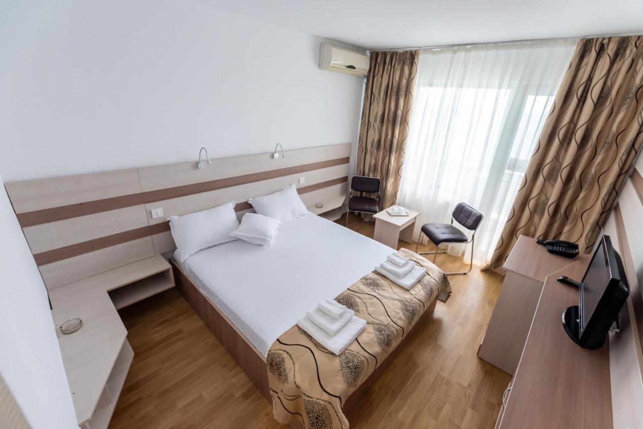 Hotel Capitol Jupiter Luaran gambar