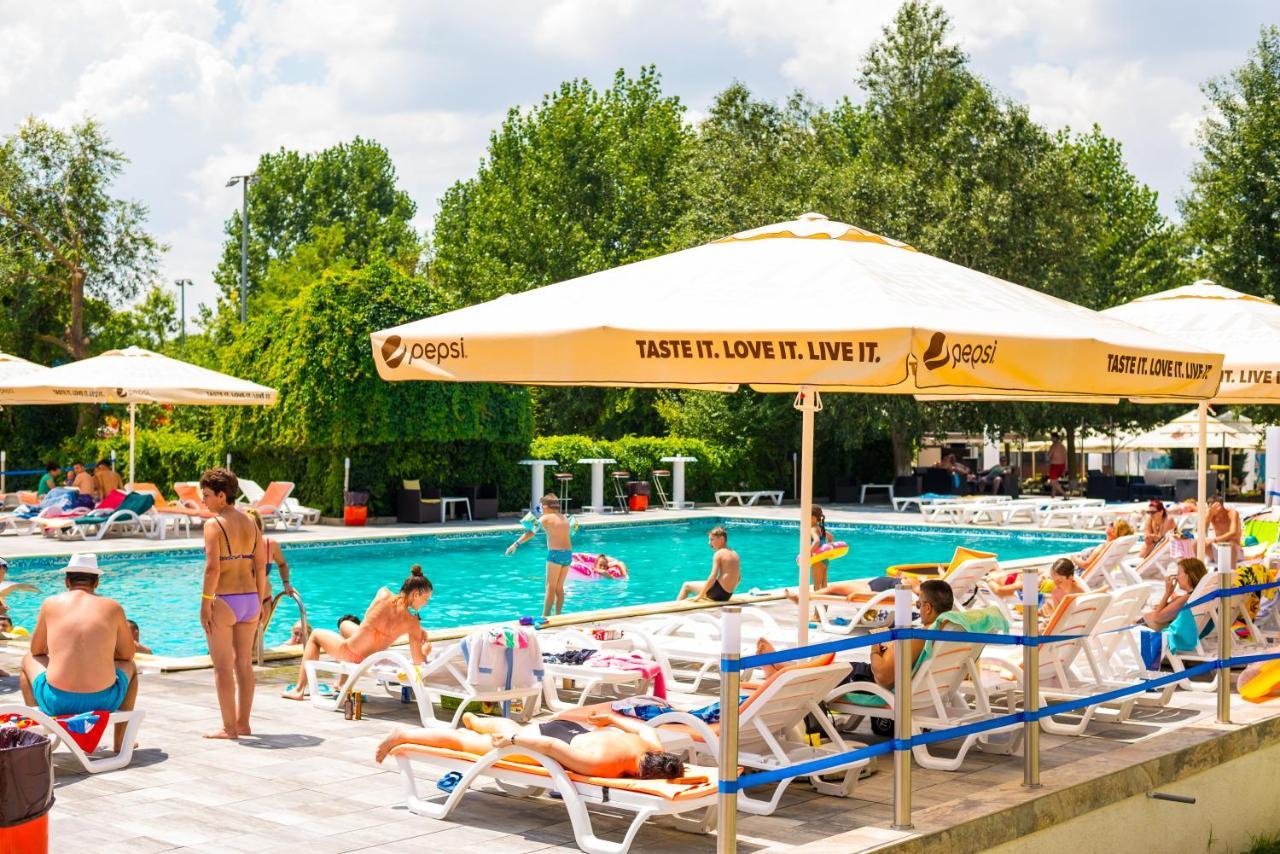 Hotel Capitol Jupiter Luaran gambar